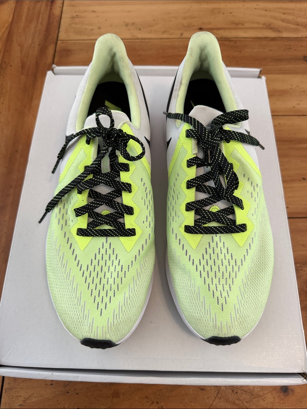 Nike Women’s Air Zoom Winflo size 10.5